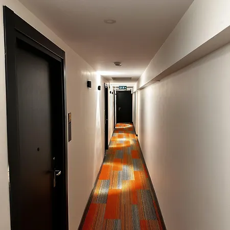 Hotel Comfy Lara Antalia