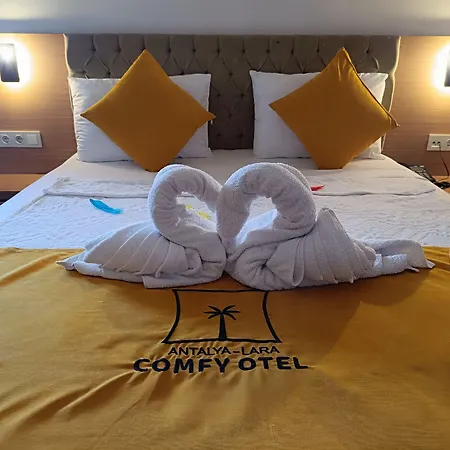 Comfy Lara Hotel *