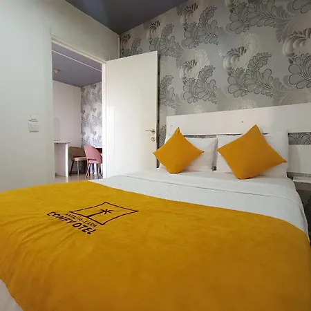 Otel Comfy Lara