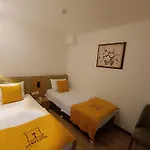 Comfy Lara Ξενοδοχείο