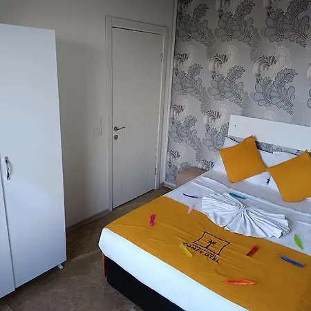 Comfy Lara Hotel Antalya